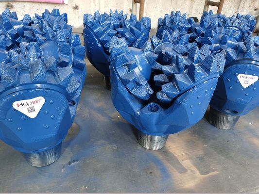 Iadc 217 Răng thép Tricon Bit Chống mài mòn Tricon Rock Drill Bit