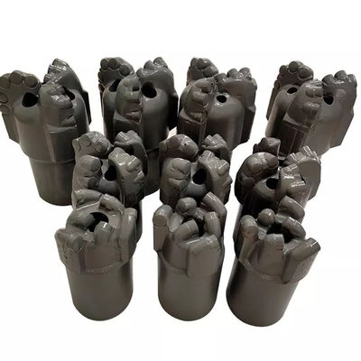 Oil Well Diamond Pdc Drill Bit 4 Wing Độ bền va đập cao
