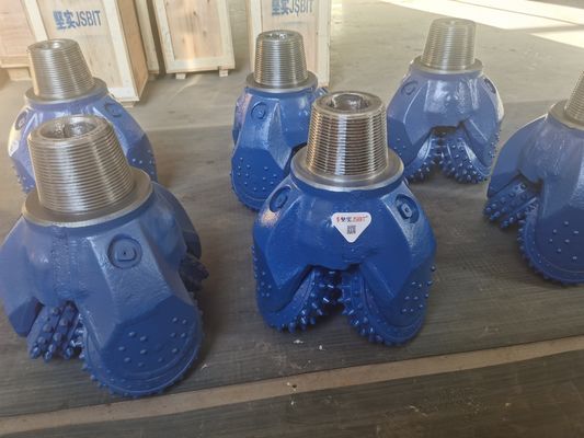 Nhà máy cung cấp trực tiếp 17 1/2 inch IAADC537 Tricone Roller Cone Bit