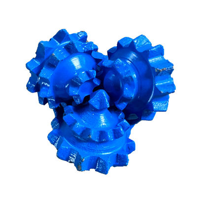 5 1/2 Inch Steel Teeth Tricone Rock Bit For Soft Rock Clay And Mud (Mẹ răng thép 5 1/2 inch Tricone Rock bit cho đá mềm đất sét và bùn)